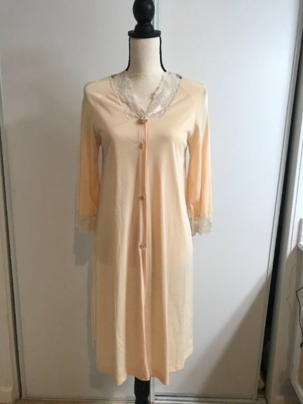 Kayser Small lace button up robe